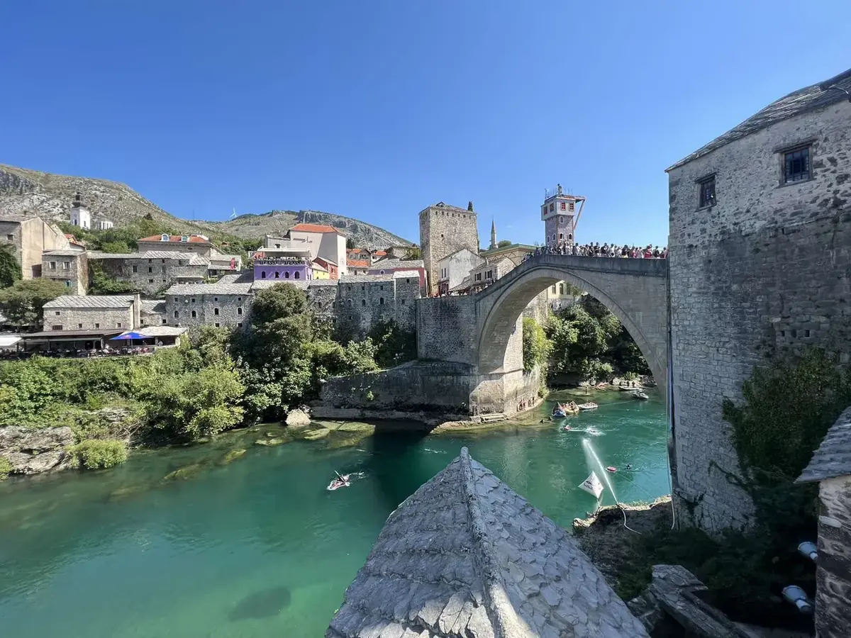 The Old Bridge in Mostar over the green Neretva river